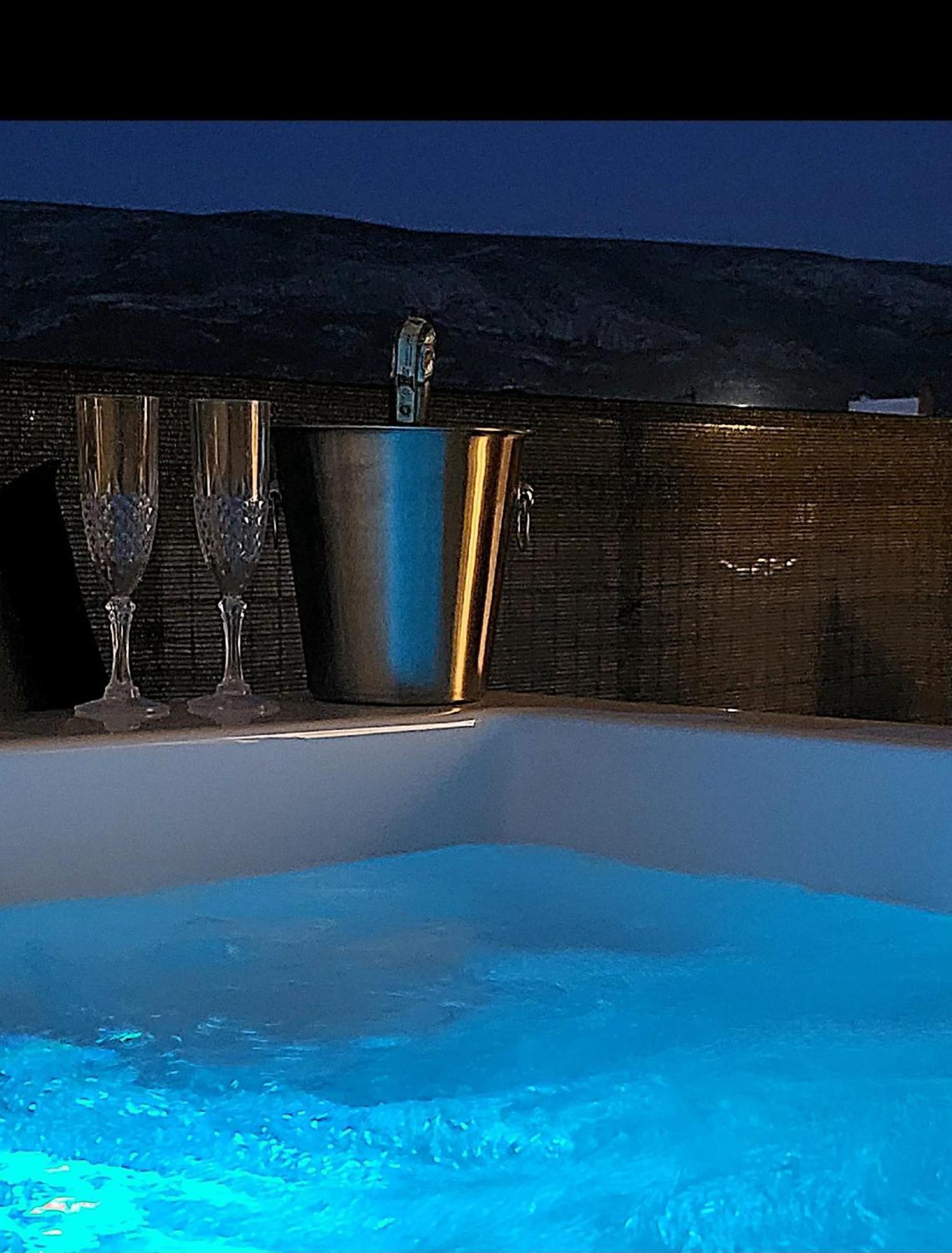 Acropolis Apartment *